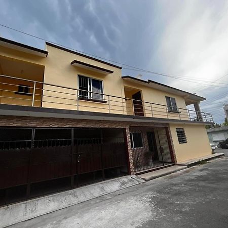 Casa Toledo Chetumal Villa Buitenkant foto