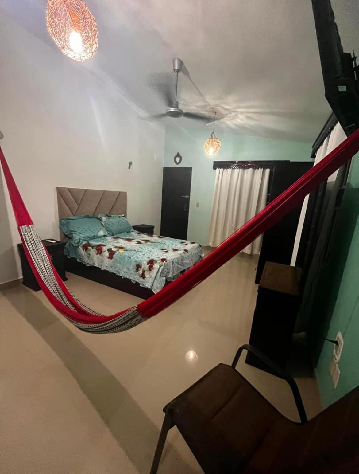 Casa Toledo Chetumal Villa Buitenkant foto