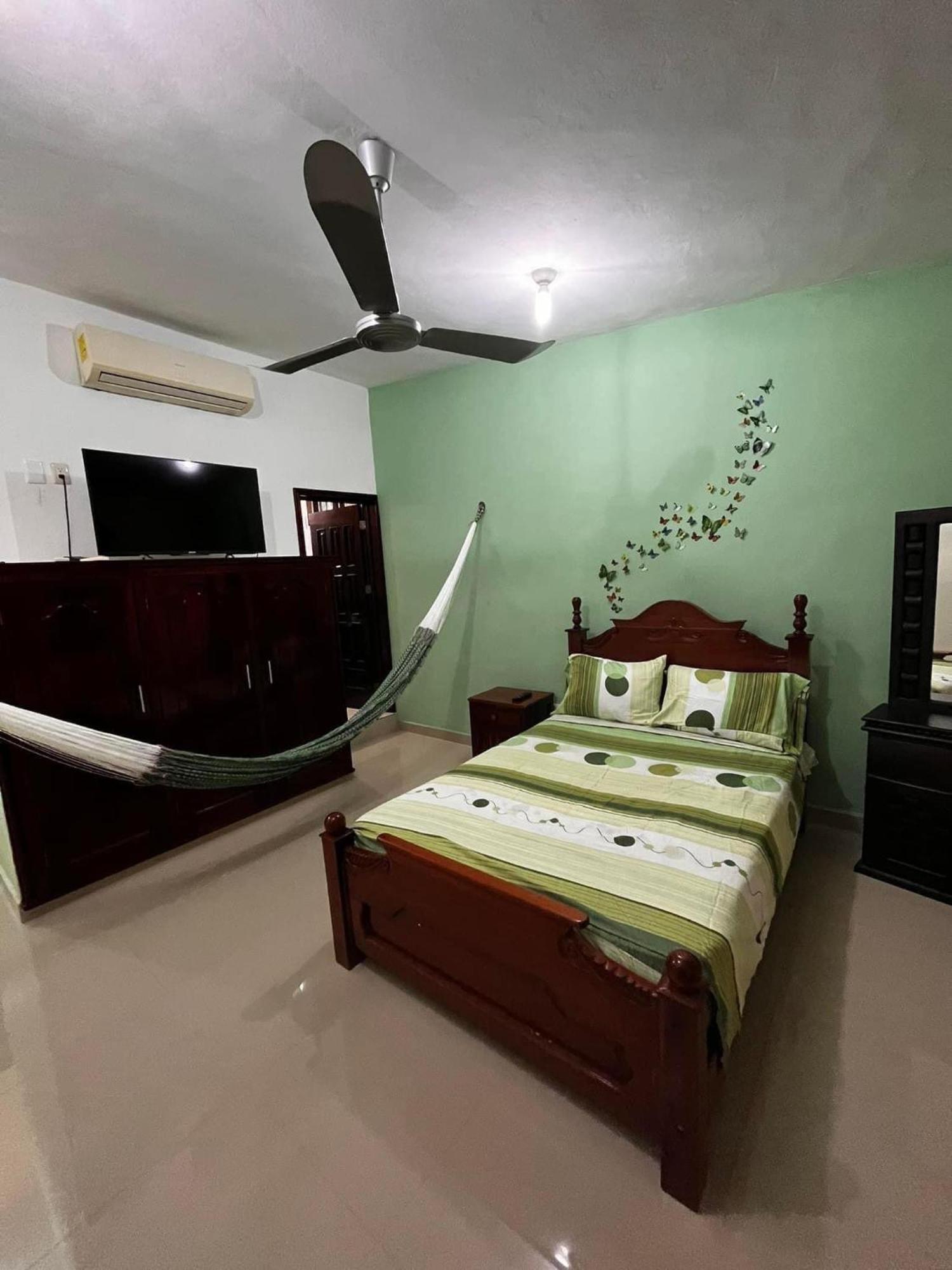 Casa Toledo Chetumal Villa Buitenkant foto